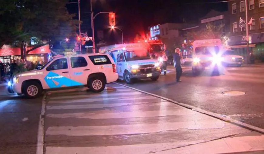 Atac armat în Canada. Două persoane au fost ucise și alte 12 rănite în faţa unui restaurant din Toronto