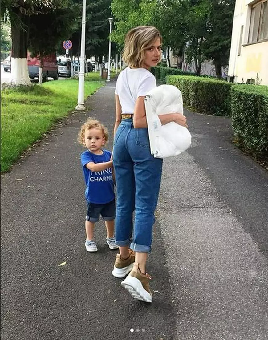 Lidia Buble e înnebunită în preajma lui. "Te iubesc! Te iubesc! Te iubesc!"