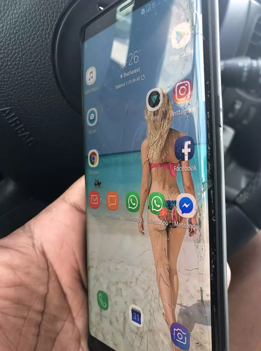 Cine e blonda sexy care apare pe telefonul lui Cabral. Prezentatorul de televiziune a înlăturat orice dubiu