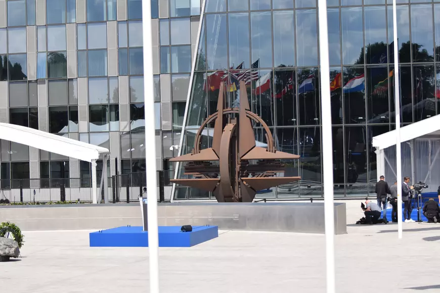 Dragoș Sasu, corespondentul Libertatea la Bruxelles, povestește zece lucruri neştiute despre Summitul NATO și oferă o interesantă abordare în cifre/ FOTO