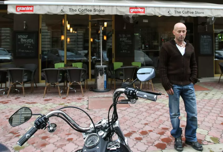 EXCLUSIV/Deși îi merge strună în afaceri, Garcea a dat Lamborghini-ul pe o Dacia 1100 și Harley Davidson-ul pe un scuter