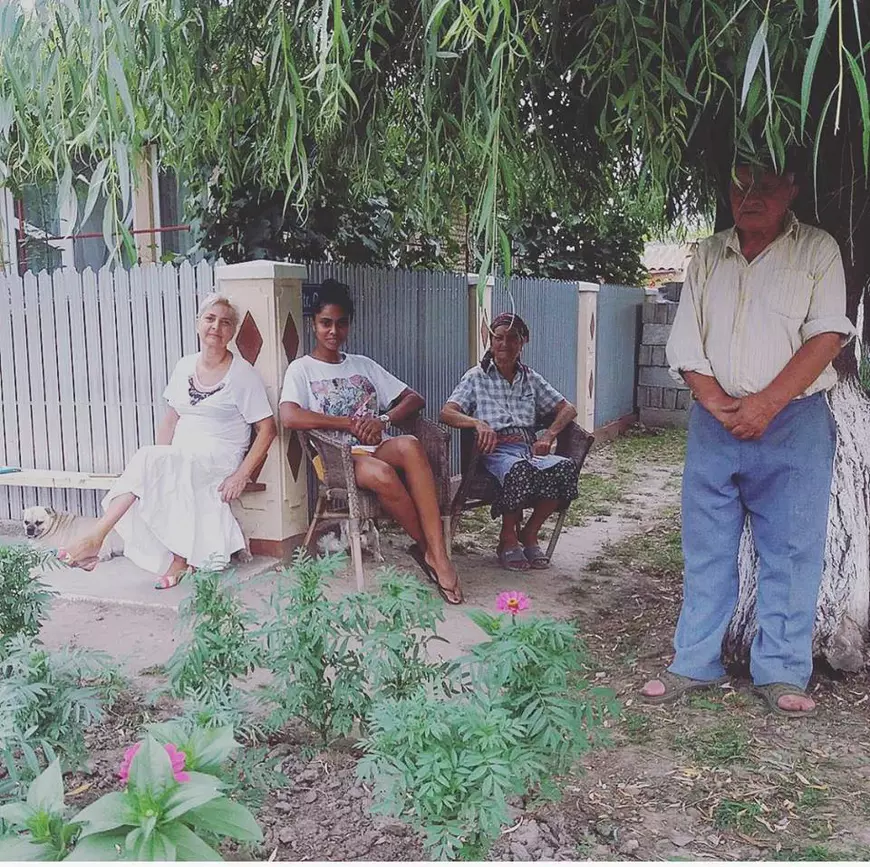 Mărturisirea lui Laurette. "Indiferent pe ce cale aș apuca-o"