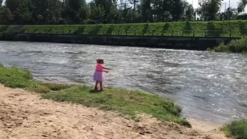 Cum au fost filmați copiii Mirelei Vaida. Fanii i-au atras imediat atenția: "Doamne, ai grijă... mă trec fiorii!" | VIDEO