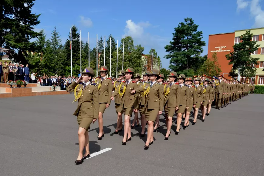 Programul ”Rezervist Voluntar”, un eșec, ideea de ”flăcău la oaste”, puțin probabilă. Cum acoperă Armata lipsa acută de personal