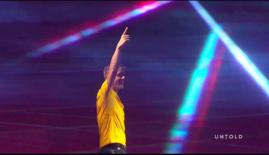 Armin van Buuren a mixat șapte ore la Untold 2018