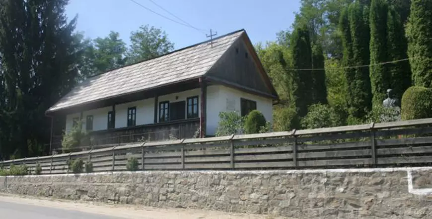 Casa memoriala Liviu Rebreanu, din Prislop, județul Bistrița-Năsăud 