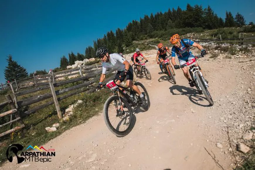 Carpathian MTB Epic 2018. Ariane Lüthi și Peeter Pruus, încoronați în Carpați | FOTO