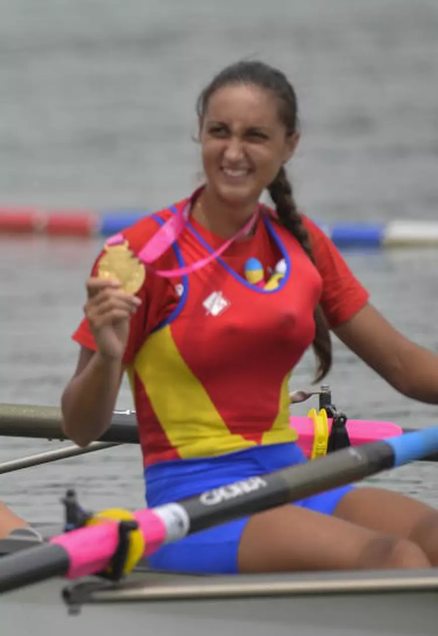 Am aflat dieta de la canotaj. ”Mâncăm mai puțin”! Caietele senzaționale ale antrenoarei Mariana Maliș conțin secretele campioanelor. Povești fabuloase dezvăluite în premieră / GALERIE FOTO