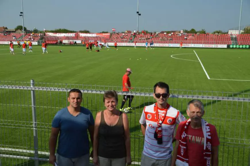 Ionuț Popa a făcut show după UTA - Ripensia 2-1. ”Mi se fâlfâie”. Cum arată fiica antrenorului / GALERIE FOTO