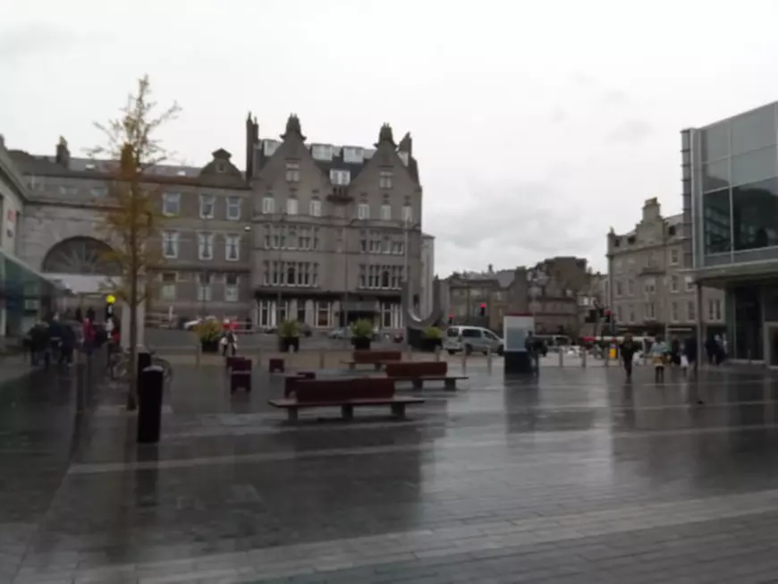 După valul de căldură, Europa a fost lovită un val de frig. Zăpadă în Alpi la înălțimi de sub 1.000 de metri în plină vară