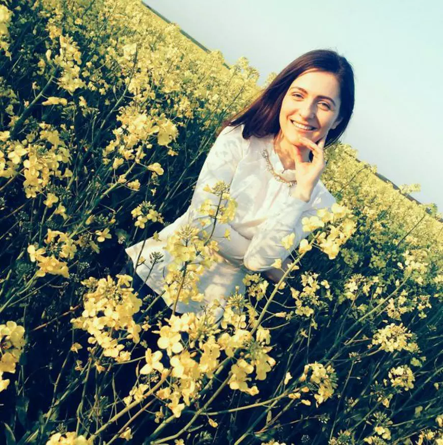 REPORTAJ/ A intrat la Medicină, dar acum vinde legume în piață ca să-și ajute familia. Indiferent de domeniu, important este să-ți dai silința (FOTO)