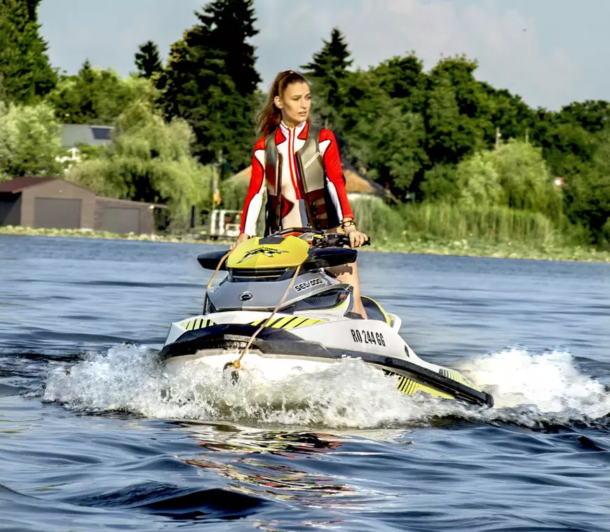 Alina Eremia s-a apucat de sporturi extreme