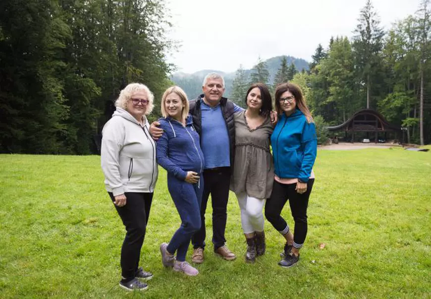 Deputații români și marile lor pasiuni (altele decât politica!). ”Sunt un om de acțiune. Mă sui în mașină și mă duc de nebun prin pădure!”