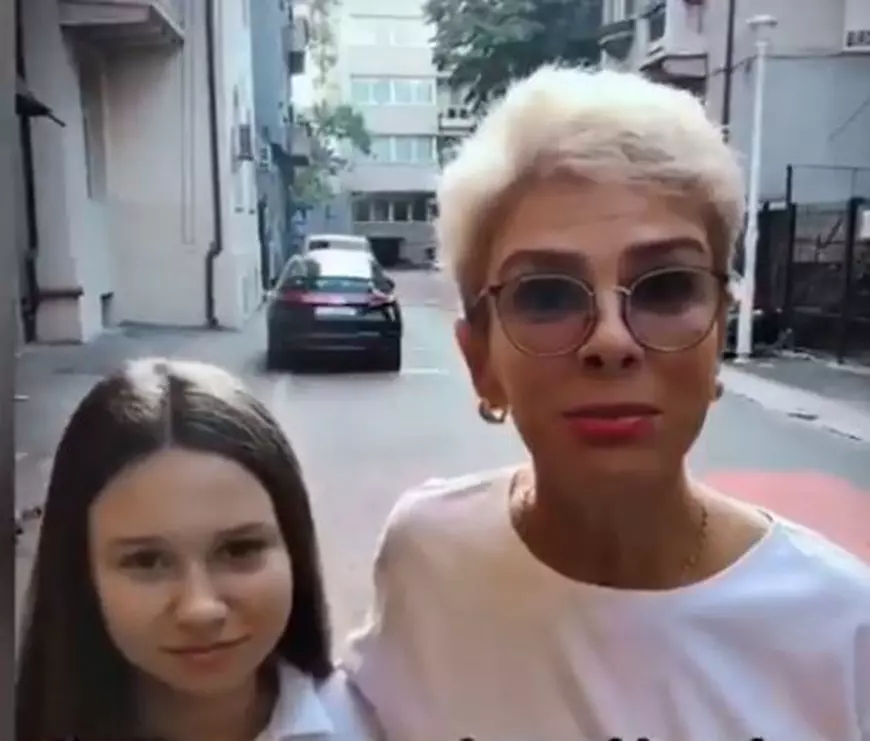 Prima zi de liceu pentru fiica lui Teo Trandafir | VIDEO