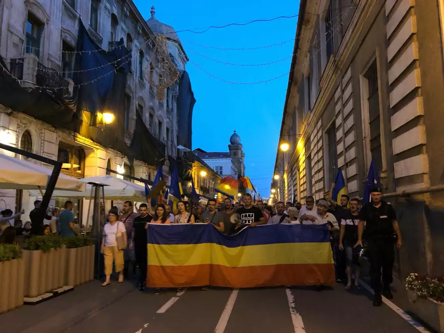 Manifestații de amploare pentru susținerea Mitingului Diasporei de la București în Sibiu, Braşov, Iaşi şi Bistriţa și Timișoara