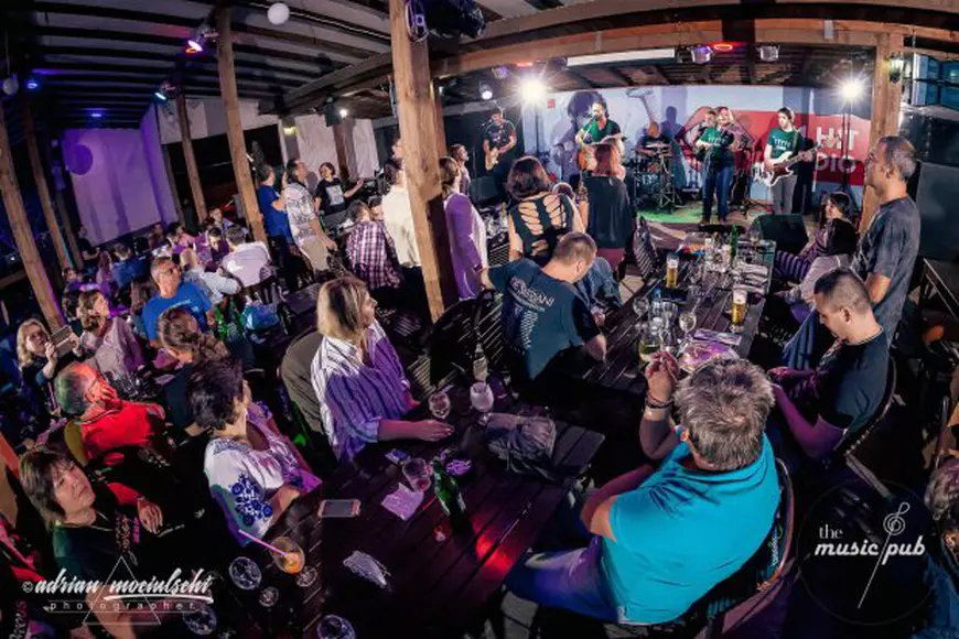 UPDATE. Detalii șocante despre bătaia cu baschetbaliști de la Brăila. ”Atacul a durat 10 secunde. Agresați fără motiv”