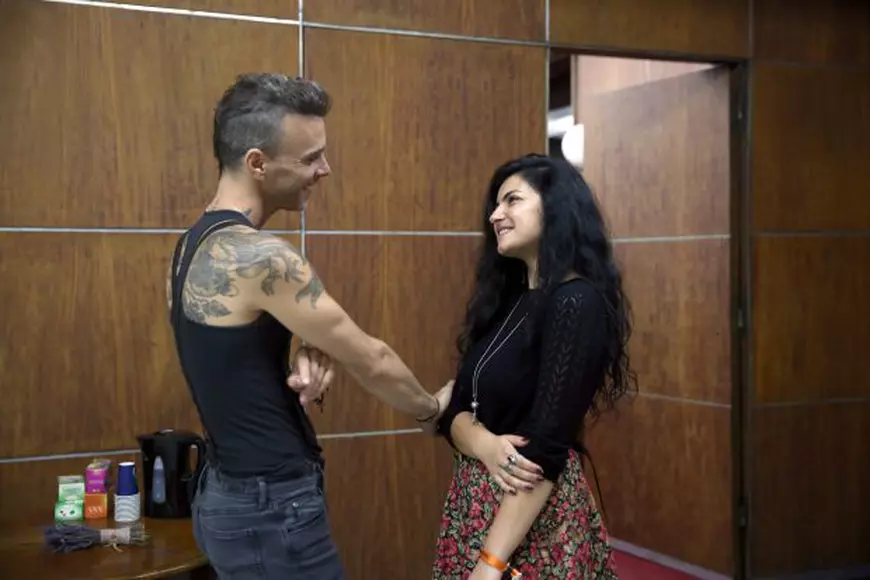 Asaf Avidan și Ligia Keșișian, directorul artistic al Balkanik Festival Foto: Florin Ghioca