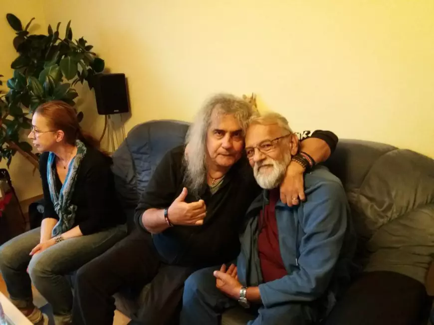 Adrian Berinde, aproape vindecat de cancer cu un tratament experimental! Cântărețul plecase în Germania în stare critică