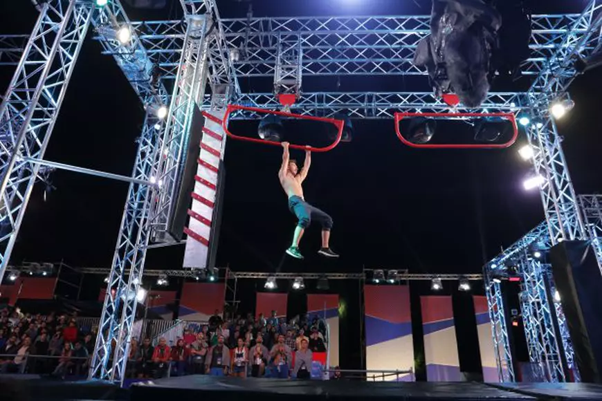După "Românii au talent", își încearcă norocul la "Ninja Warrior". Bogdan Pascal a venit de la Londra pentru 100.000 de euro!