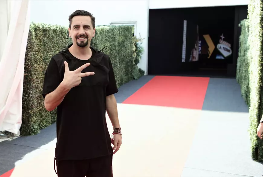 Cosmin Natanticu nu are fosti colegi 