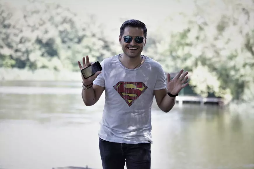 Liviu Vârciu îi sperie pe pretendeții fiicei