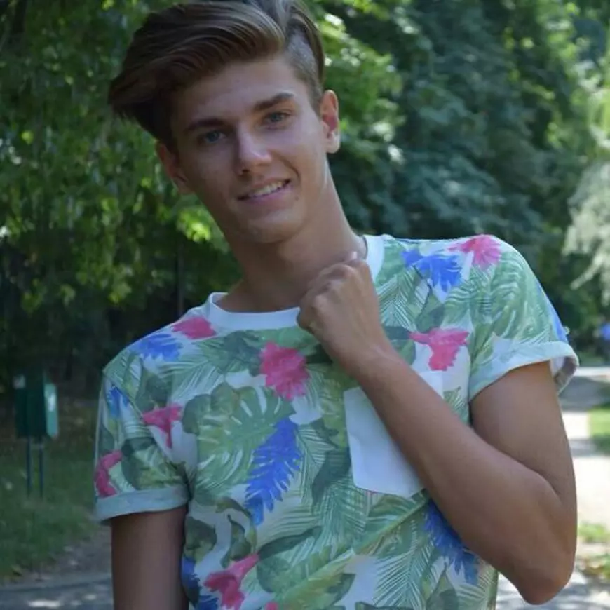 Lorena Balaci, dublă reușită ca mamă: are un băiat student la Teatru și unul în echipa națională de fotbal!