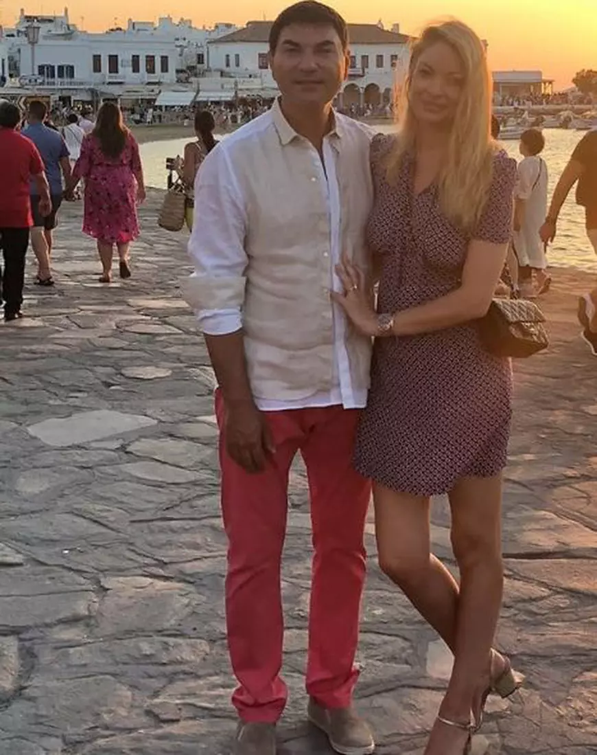 Un nou inel cu diamant. E pe drum și-un nou copil? Prietenii au început să vorbească: Valentina Pelinel ar fi însărcinată!