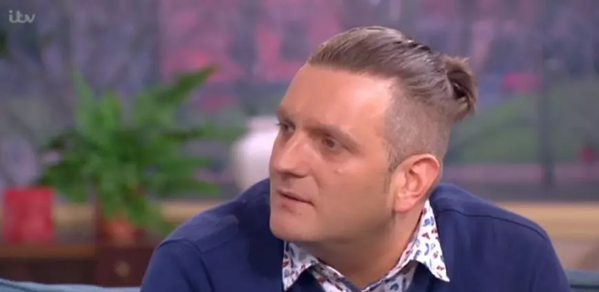 Un bărbat căruia i s-a făcut implant de penis a avut prima experiență sexuală din viață la 44 de ani. Ce a spus partenera sa