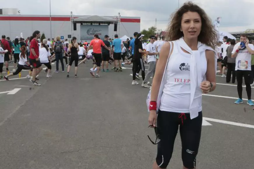 VIDEO/ Carmen Brumă dă câteva mii de lei pe echipamente în fiecare sezon. "Am un dulap special pentru sport"