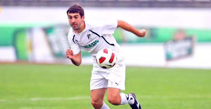 Maria Constantin și fotbalistul Dacian Varga s-au afișat pentru prima oară împreună. Cei doi au participat la o nuntă