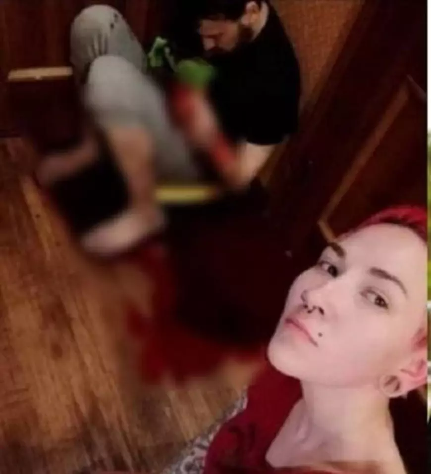 FOTO | O femeie și-a înjunghiat soțul, apoi și-a făcut selfie cu el într-o baltă de sânge: ”Sunt o bestie”