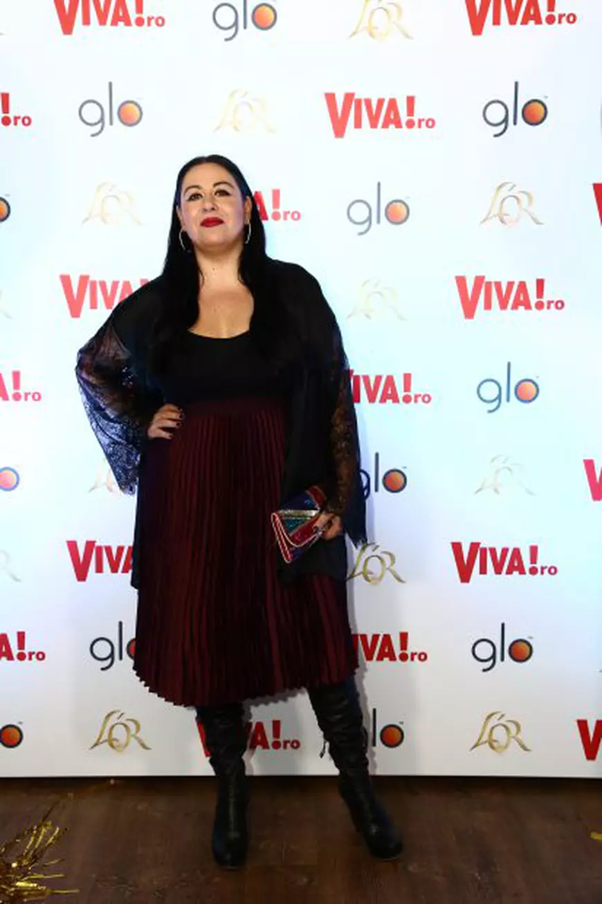 Cum s-a îmbrăcat Oana Roman la VIVA! Influencers Party