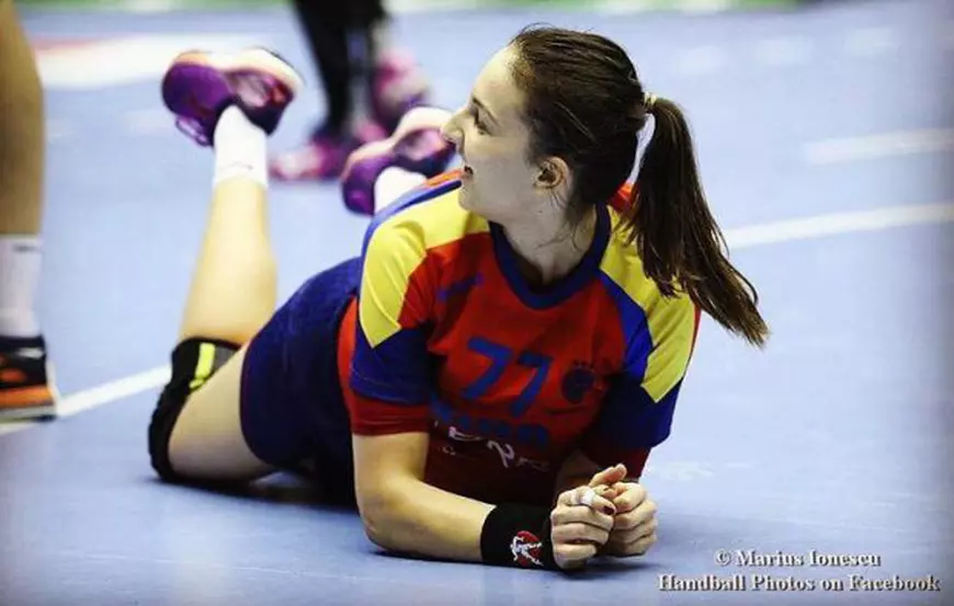 EXCLUSIV / Handbalista Eliza Buceschi, eroina României în primul meci de la Europene, n-are iubit. Declarație de dragoste de Ziua Națională