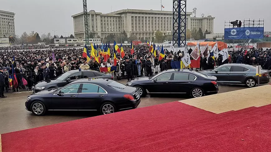 OPINIE/ "Ziua în care mi-a dat share Dumnezeu". Detaliile din spatele unei poze virale, realizată de reporterul Libertatea