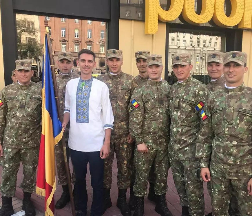 EXCLUSIV. Românul care e vicepreședintele unei organizații mondiale de ucraineni transmite pentru Libertatea chiar din Parlamentul Ucrainei: "Armata se mobilizează deja, toată lumea e confuză". Ce se întâmplă dacă trece legea marțială