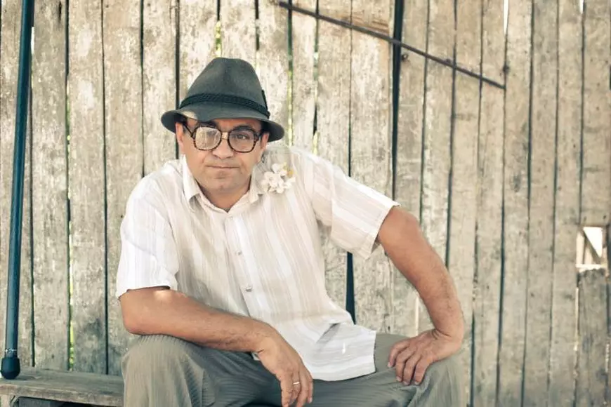 Mihai Mărgineanu și-a luat în serios cariera de actor! Ardiles din “Las Fierbinți” s-a mutat pe scena Teatrului Nottara