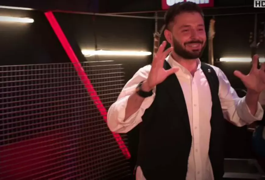 În audiții a impresionat cu melodia lui Michael Jackson, iar la duel i-a lăsat mască pe jurați. Cum s-a descurcat Bogdan Ioan