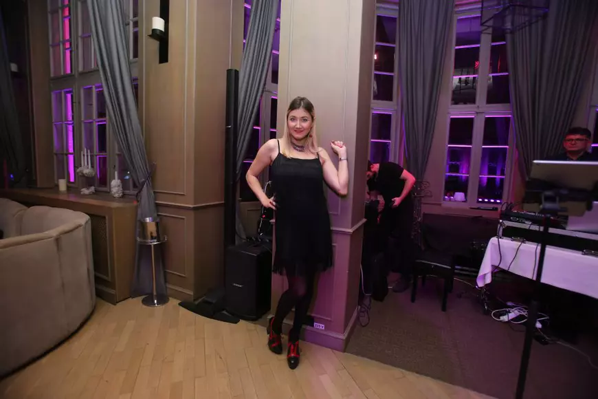 Cântăreața Dalma Kovacs e însărcinată