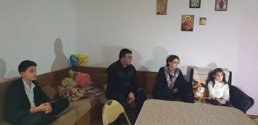 Halucinant! O fetiță de 8 ani din Buzău este amenințată cu executarea silită de spitalul care a îngrijit-o în urmă cu cinci ani