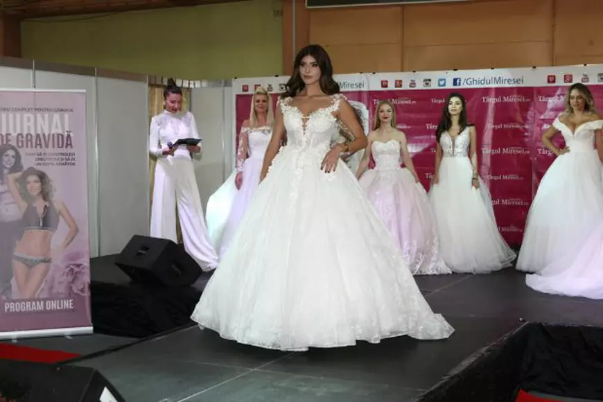 Ioana Voicu vrea un iubit atent, corect, care să o susțină. «Nu există bărbatul perfect»