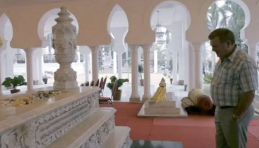 Povestea incredibilă a unui galez care a descoperit că este fiul unui sultan malaezian