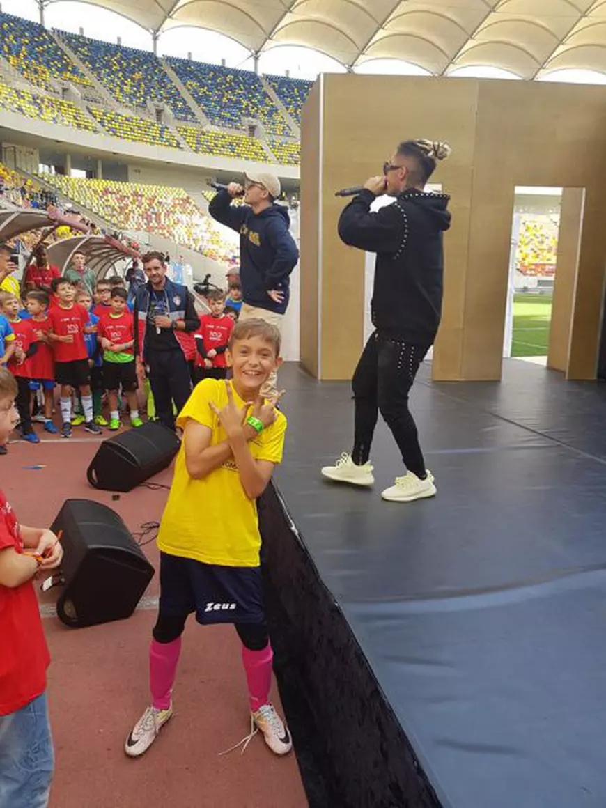 Lino Golden, star pe Național Arena. Fiul adoptiv al lui Alex Velea e pe cale să-și depășească mentorul în popularitate