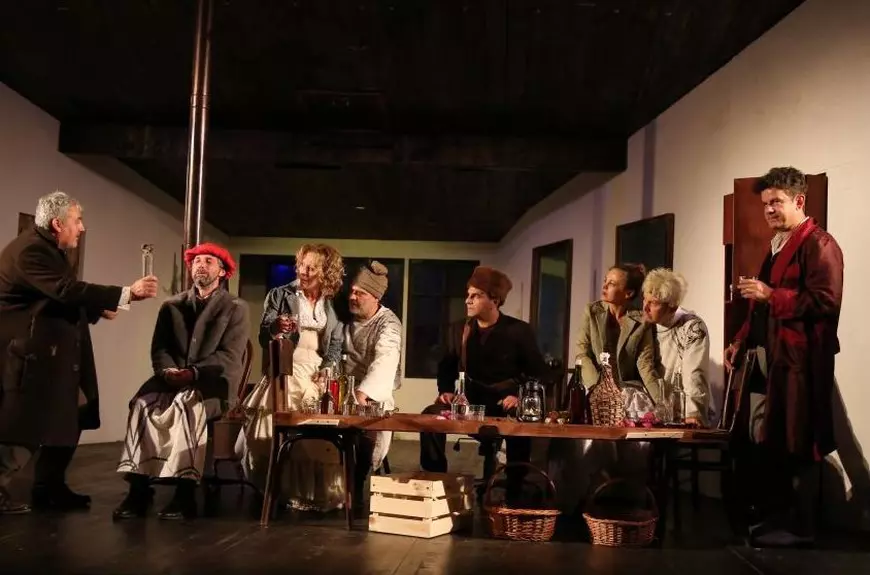 Mihai Mărgineanu și-a luat în serios cariera de actor! Ardiles din “Las Fierbinți” s-a mutat pe scena Teatrului Nottara