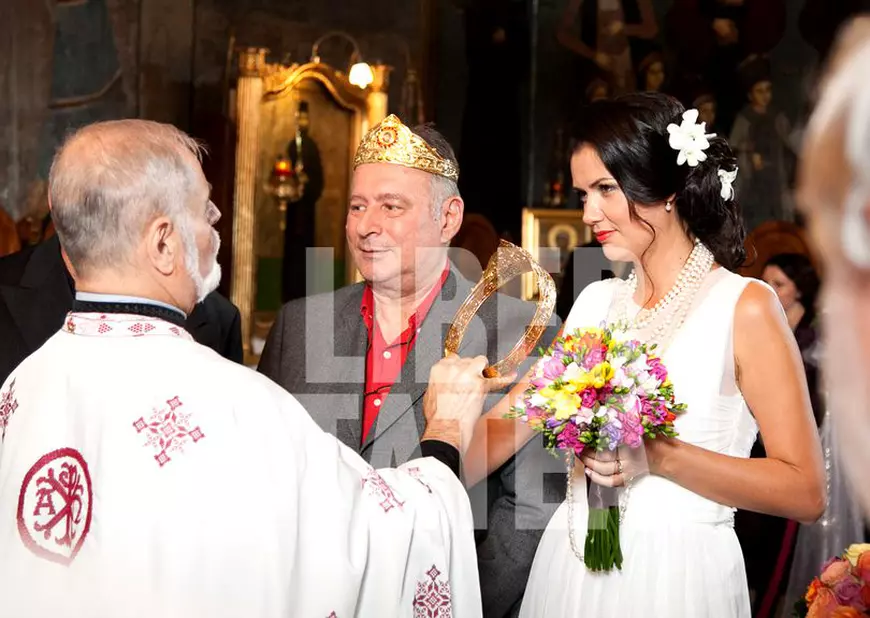 Ce a decis instanța în cazul divorțului lui Mădălin Voicu. Fosta nevastă a obținut mărirea pensiei alimentare