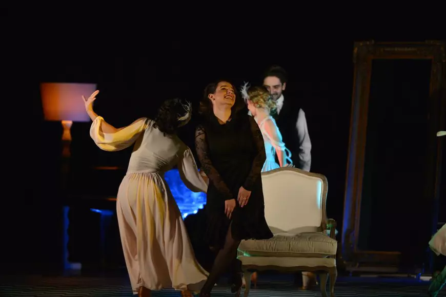 Prințesa "Regelui"! Gică Hagi, cu ochii în lacrimi după ce și-a văzut fiica pe scenă. Kira a jucat-o magistral pe Martha Bibescu