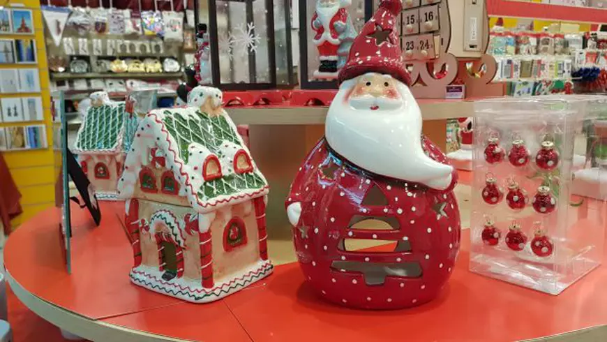 FOTO | Cum e celebrat Crăciunul în Doha, metropola unde zăpada nu se găseşte decât la magazin