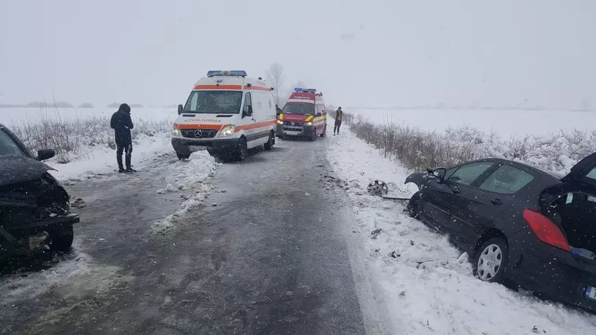 Accidente grave din cauza vremii severe! Trei oameni au murit și alte cinci persoane au ajuns la spital