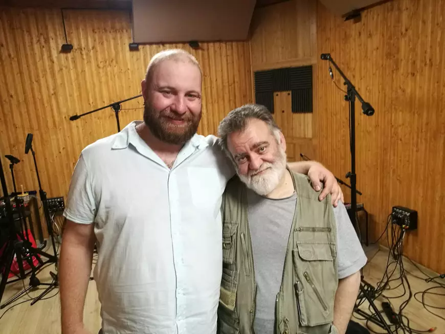 Un artist român celebru a scris o melodie despre ministrul Daea! “Petrică are o oaie” e album-record! O melodie îi e dedicată și lui Liviu Dragnea