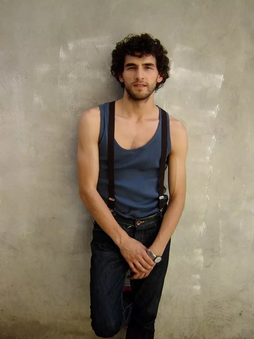 Corneliu Ulici cântă colinde la Turnul Ștefan din Baia Mare