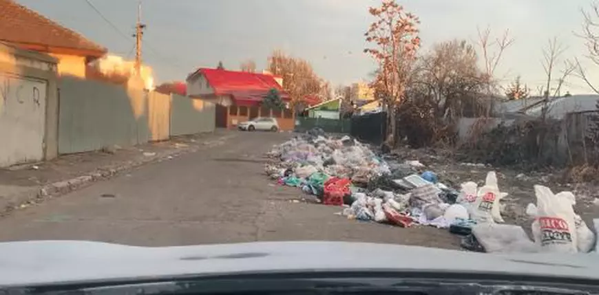 Imagini dezolante filmate de Dragoș Pătraru. "De la mine din cartier, azi dimineață" | VIDEO